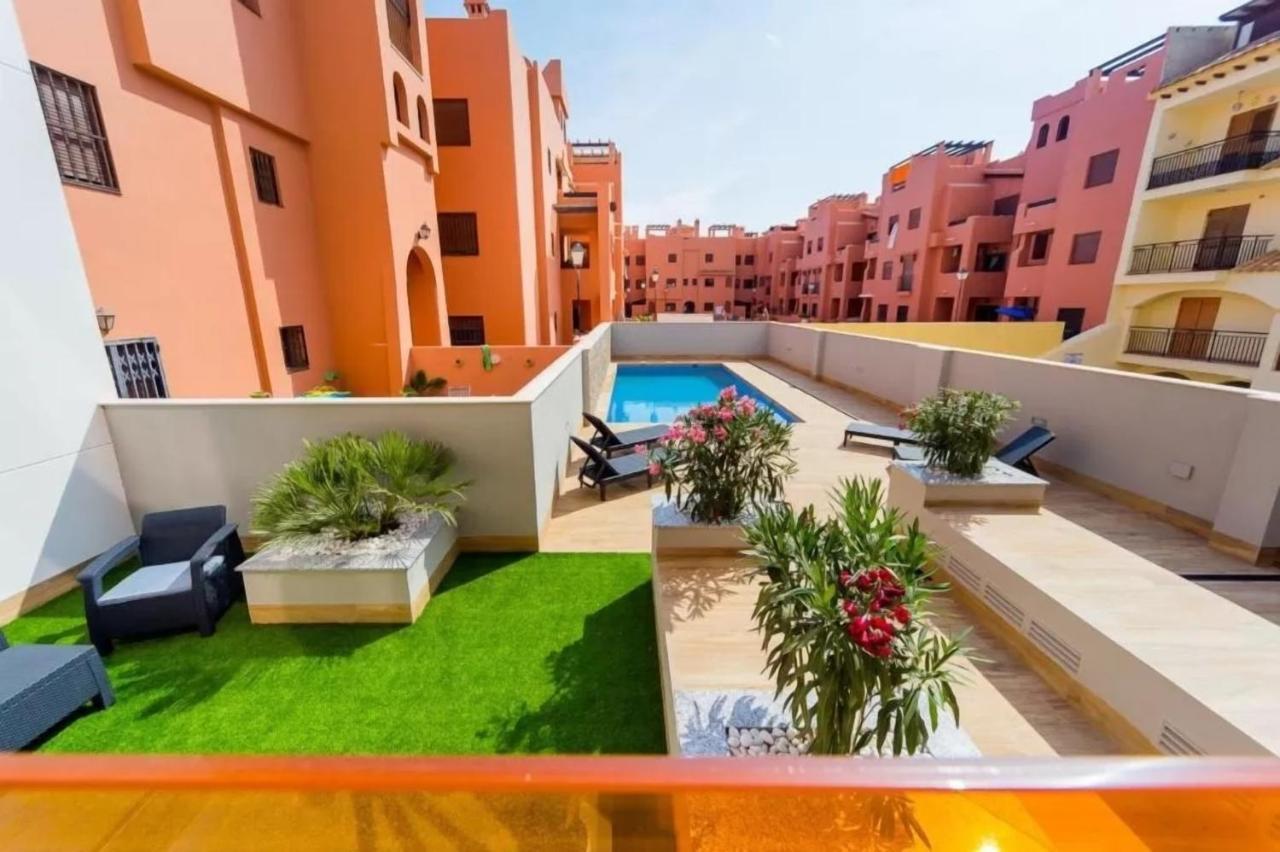 Modern Beach & Spa Torrevieja Kültér fotó